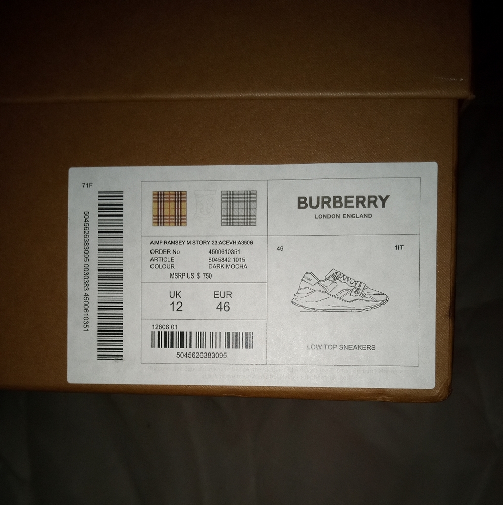 Burberry sneakers size 46 and their brown wear 3 times